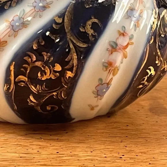 Cobalt Pitcher Orange & Light Blue Swirl Vertcle Stripe George Jones Likeness - Picture 3 of 8